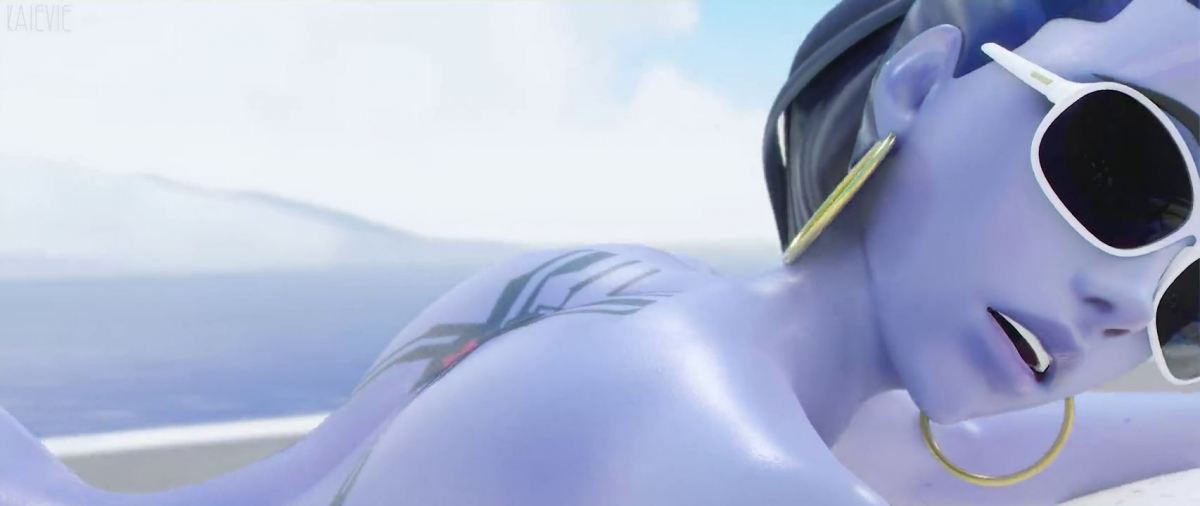 Summer Widow Shake Her Booty