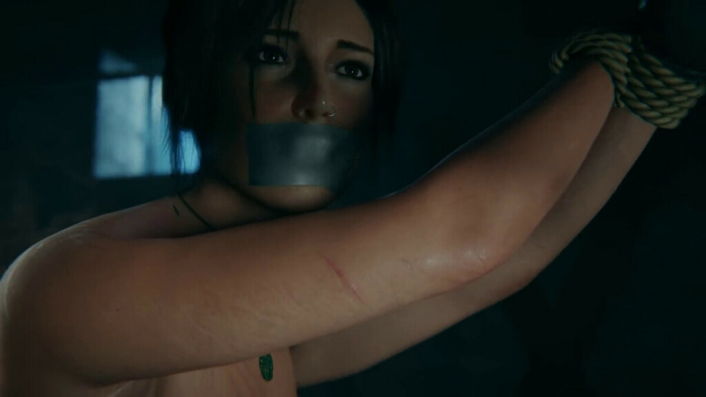 Lara Croft In Trouble