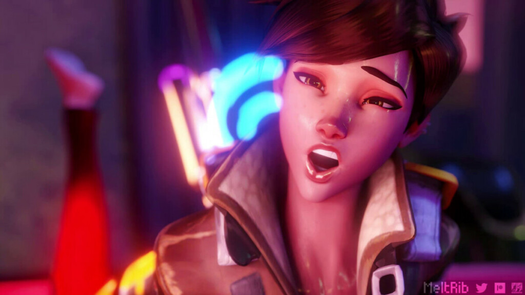Tracer double penetrated with dildos