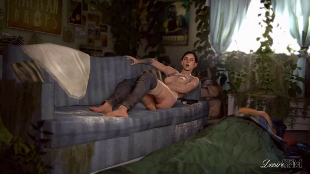 Ellie masturbating