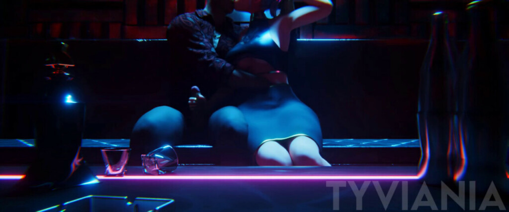 Elise fucking in the club