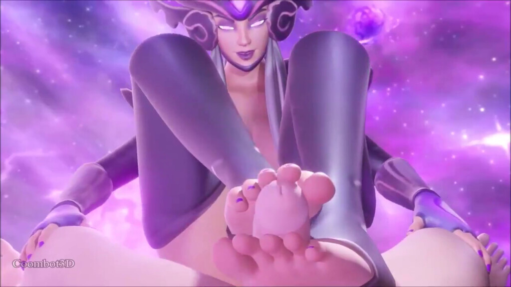 Syndra giving a footjob