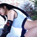 Cumming on Tifa booty