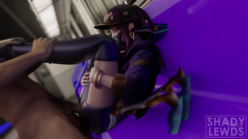 Akali on the subway