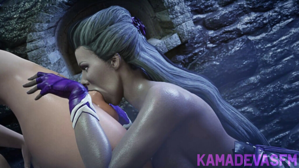 Sindel sucking a futa cock