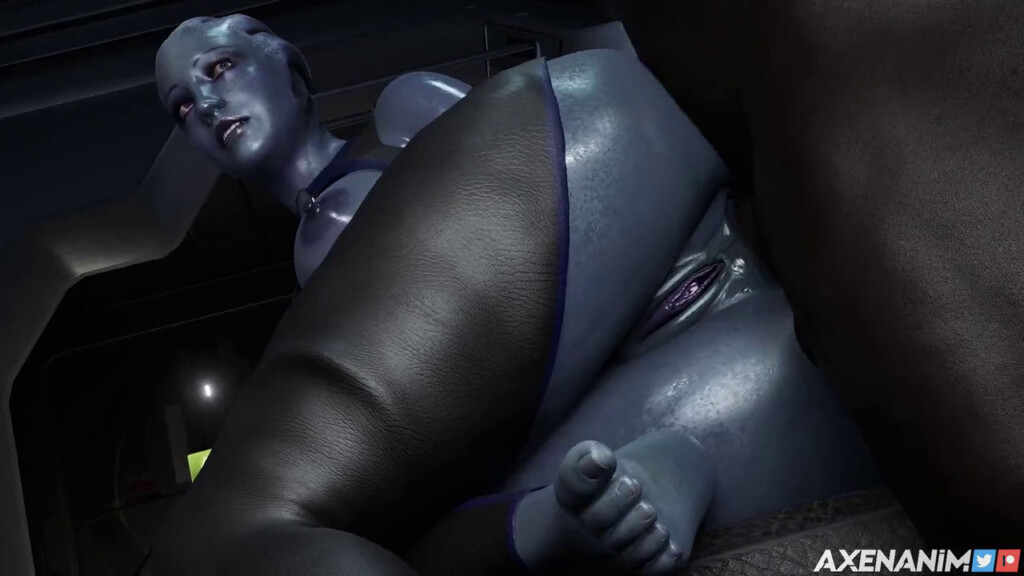Liara taking bbc in her ass