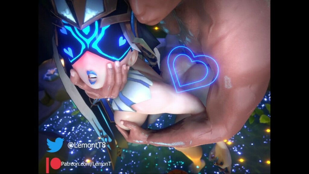 Maiden Mirror fucked from behind