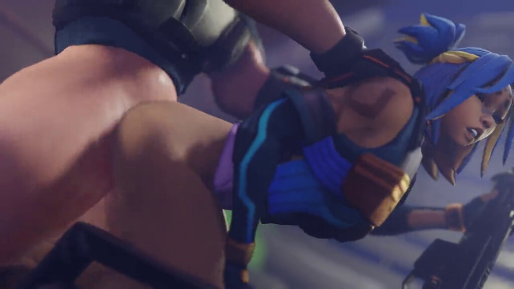 Neon taking a pound