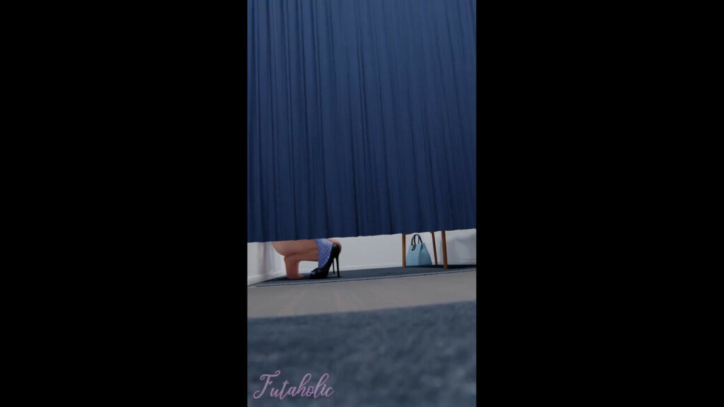 Mercy and Futa Widowmaker in changing room