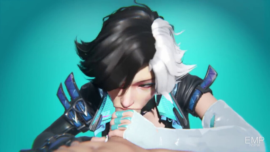 Luna Snow skillful fellatio