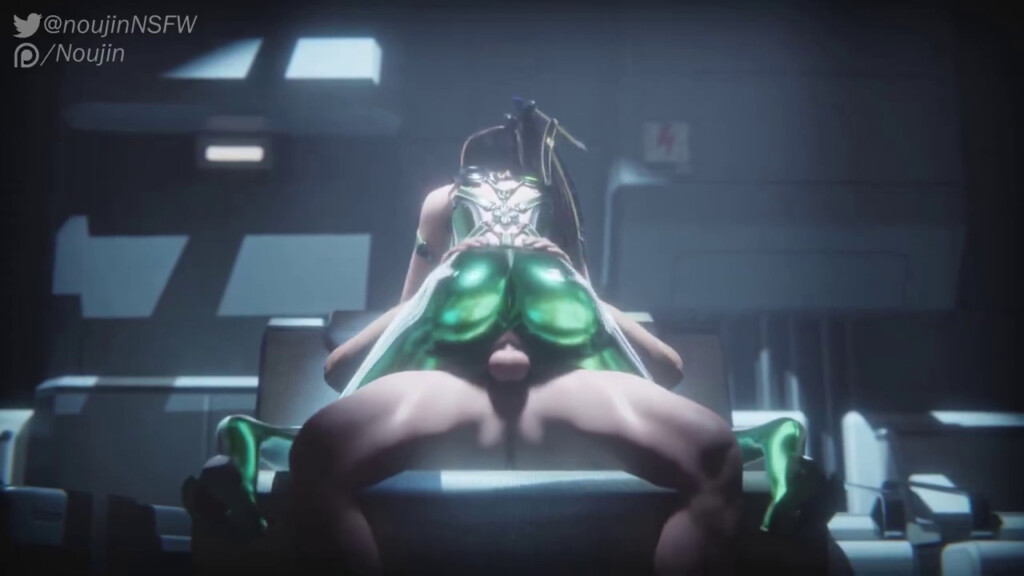 Eve shiny booty ride