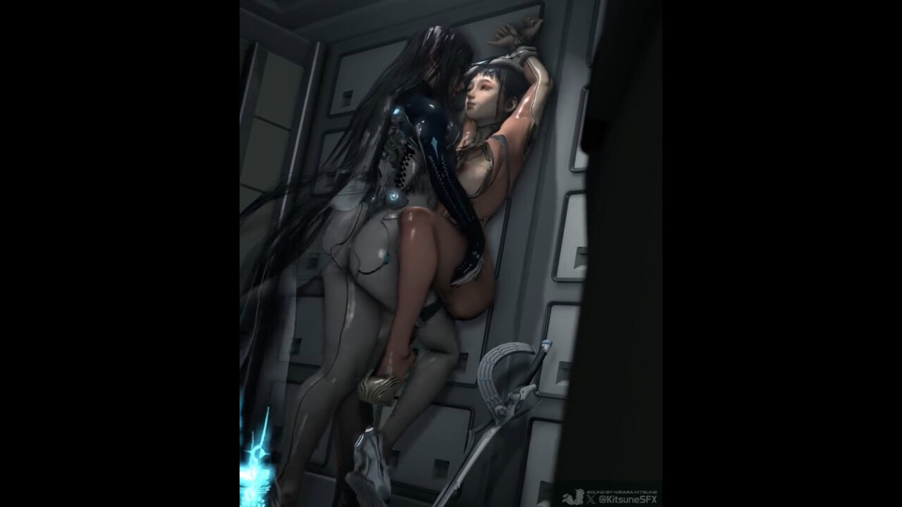 Raven grinding her thighs on Eve