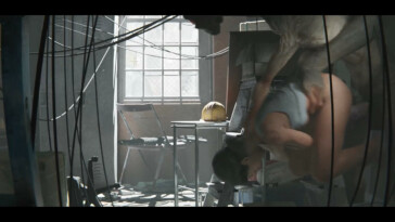 Alyx Vance fucked by a Vortigaunt