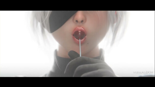 2B wants to trade her lollipop