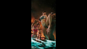 Aerith and Yuffie watching Tifa gets slammed