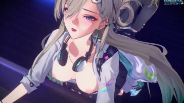 Interupting Lynae in the arcade